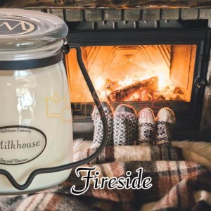 Milkhouse Candles FIRESIDE Świeca Średnia
