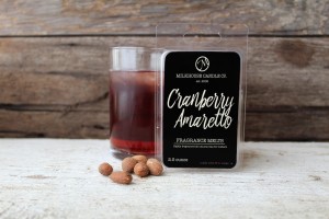 Milkhouse Candles CRANBERRY AMARETTO Wosk