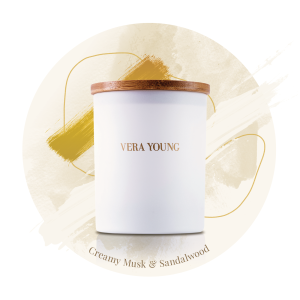 Vera Young CREAMY MUSK & SANDALWOOD Świeca Splendid