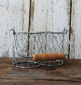 Milkhouse Candles 2 Cell Mason Jar Holder